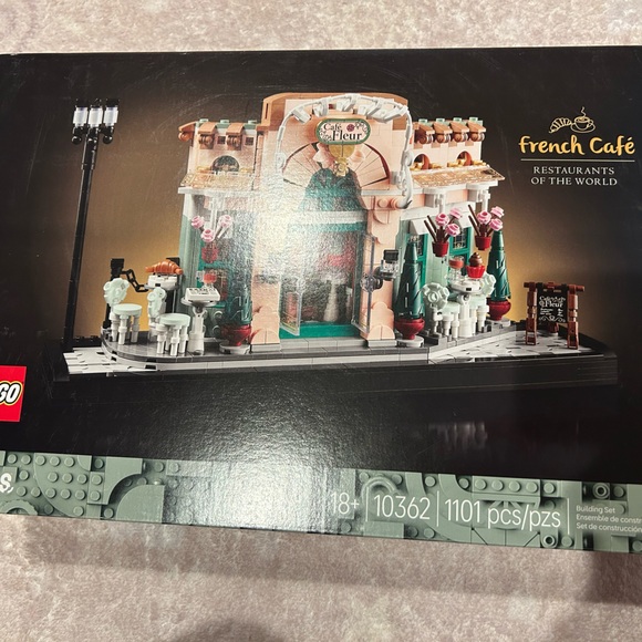 Lego Other - LEGO French Café